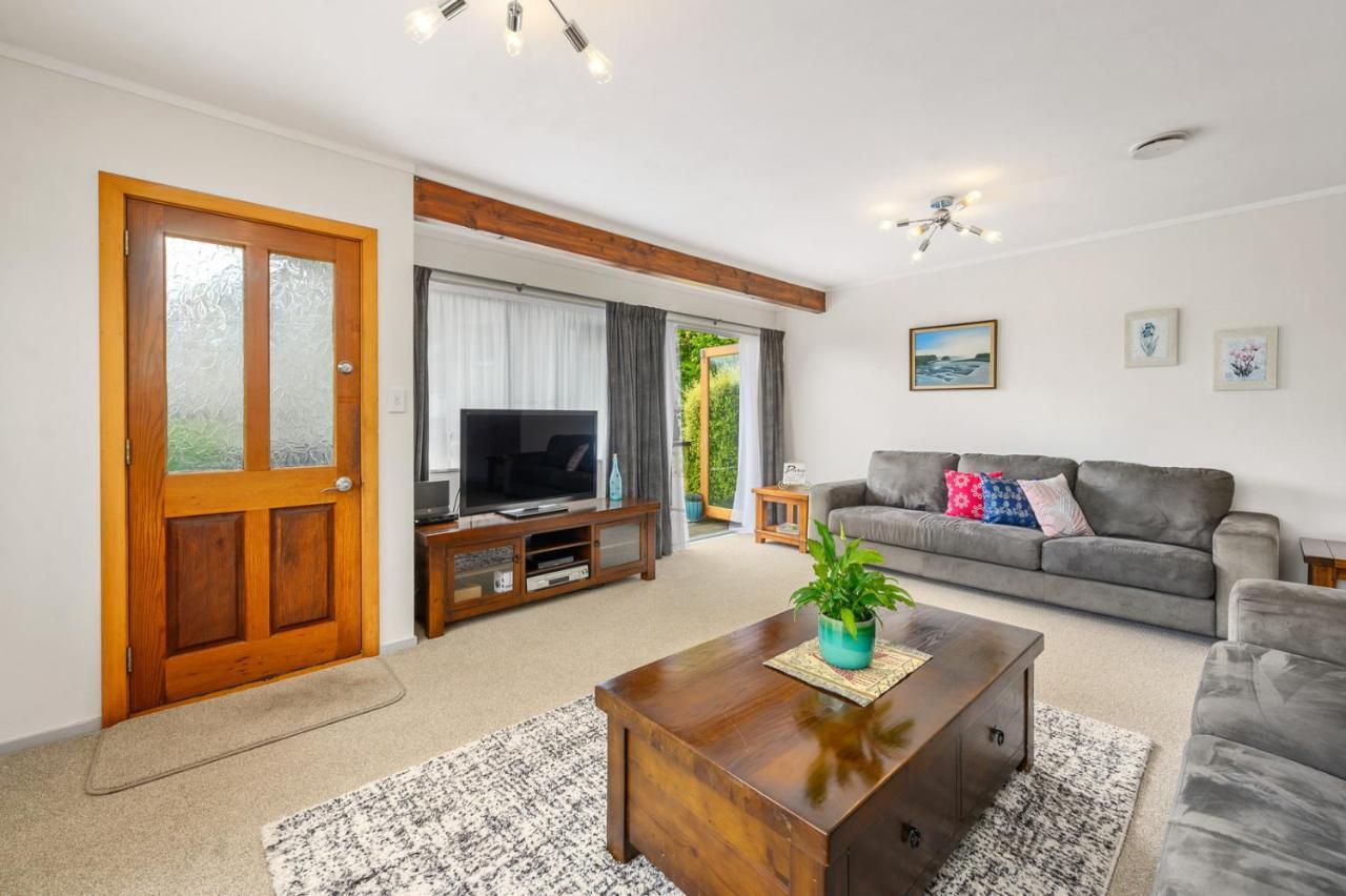 Otonga Cottage - Rotorua Holiday Home Exteriör bild